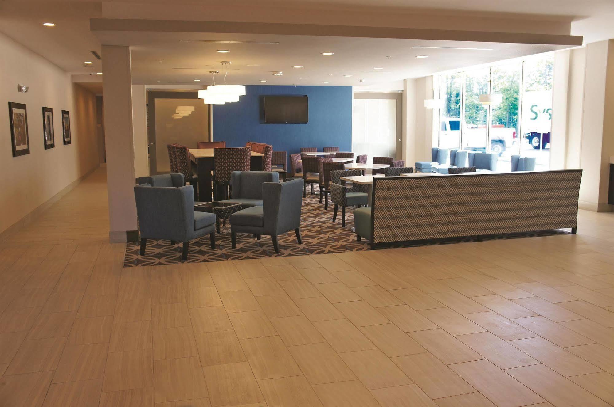 Hotel La Quinta By Wyndham West Monroe